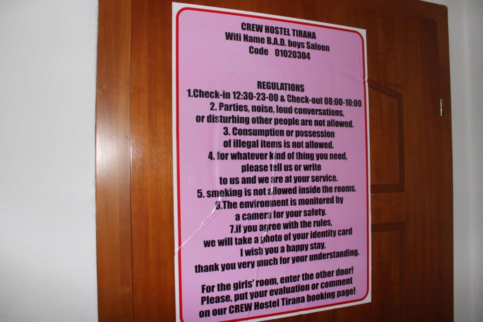 Crew Hostel Tirana Eksteriør billede